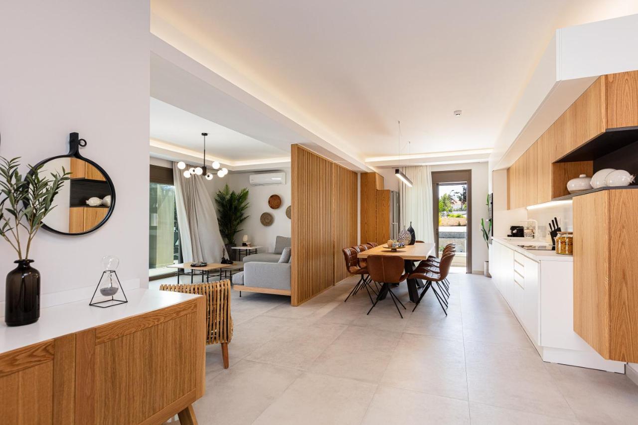 Lagoon Seabreeze Villa, Sumptuous Retreat, By Thinkvilla Pánormos 외부 사진