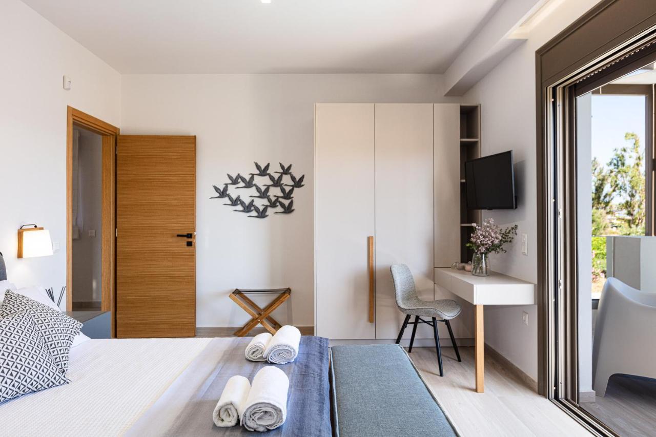 Lagoon Seabreeze Villa, Sumptuous Retreat, By Thinkvilla Pánormos 외부 사진