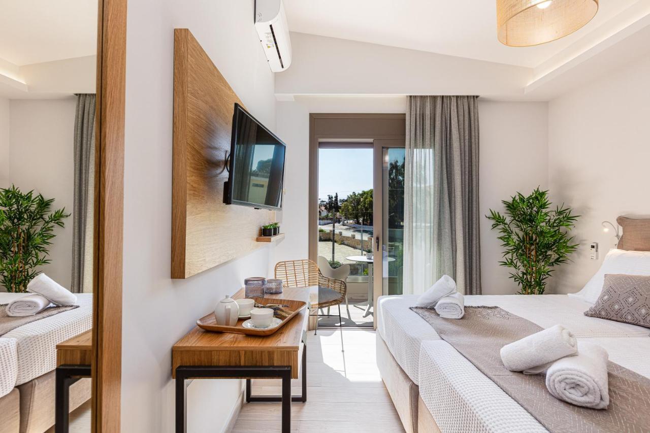 Lagoon Seabreeze Villa, Sumptuous Retreat, By Thinkvilla Pánormos 외부 사진